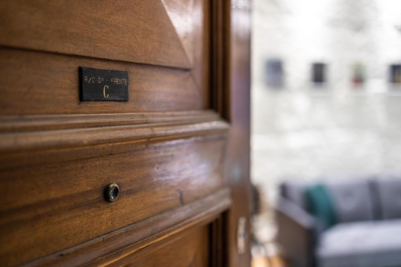 Appartamento Apartamento Belas Artes OOporto Esterno foto